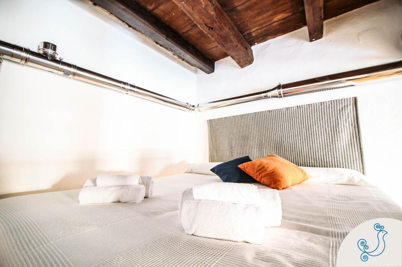 Scuderie Reali - Loft In Castello, Old Town Leilighet Cagliari Eksteriør bilde