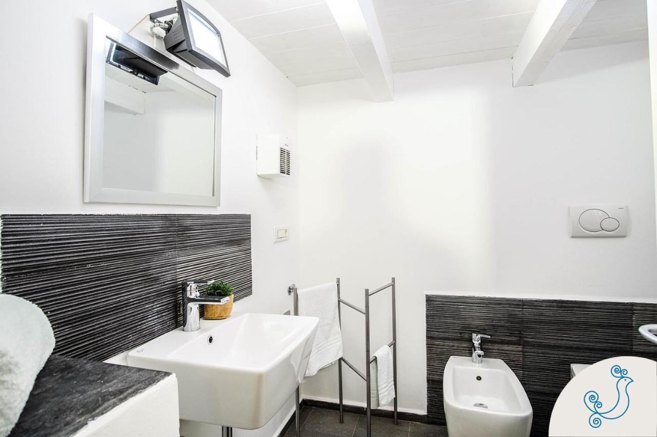 Scuderie Reali - Loft In Castello, Old Town Leilighet Cagliari Eksteriør bilde